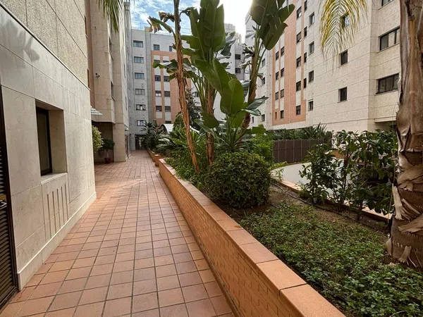 Piso en Calle Rector Candil, 3 - Foto 2