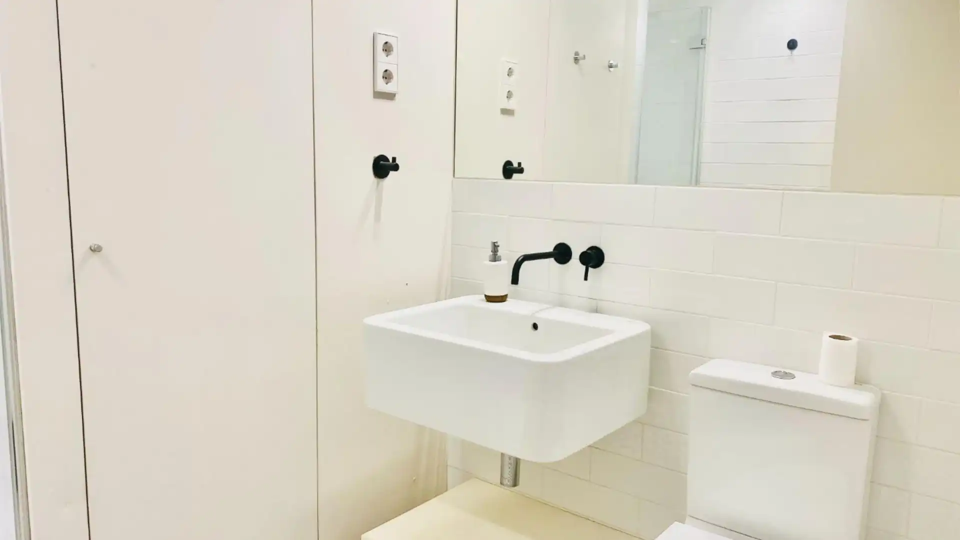 Piso en  Carrer dels Escudellers 16 - Foto 20