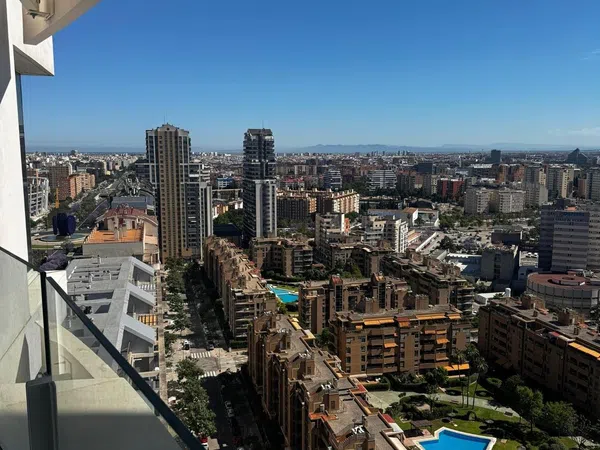 Piso en Avenida de les Corts Valencianes - Foto 1