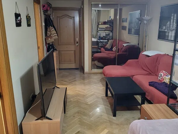 Estudio en calle de Ayerbe, 7