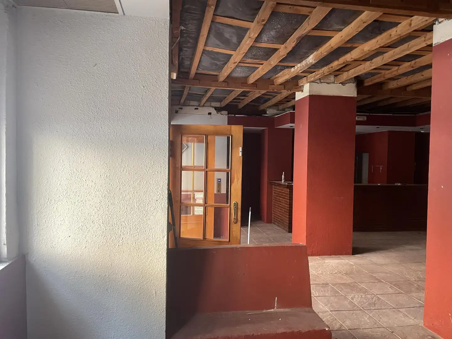 Local comercial en  Carrer de Josep d'Orga 23 - Foto 4
