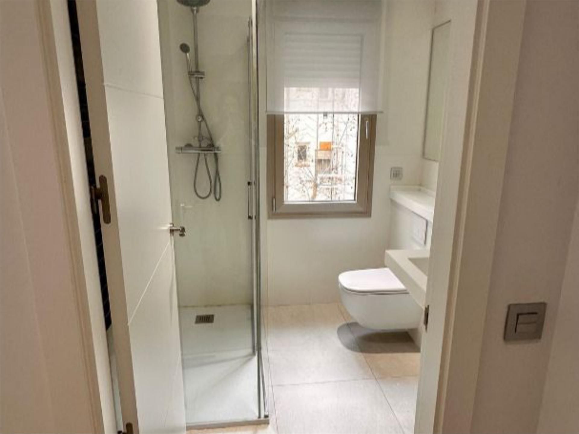 Piso en calle Calle de la Princesa 61 - Foto 4