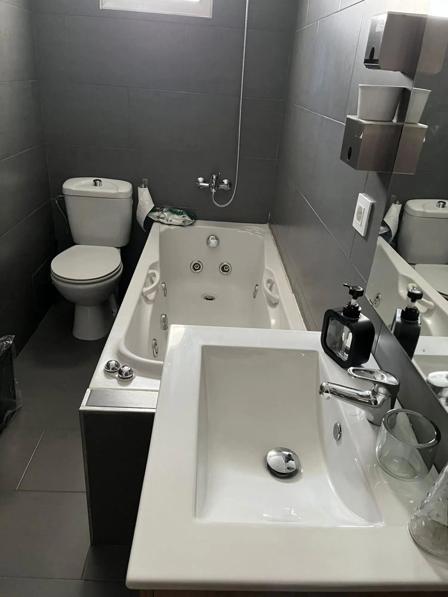 Piso en calle Espinosa de los Monteros, 4 - Foto 7