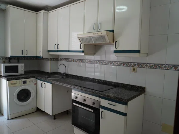 Piso en Calle Avellanos, 5, Salesas-Foncalada-Campoamor - Foto 17