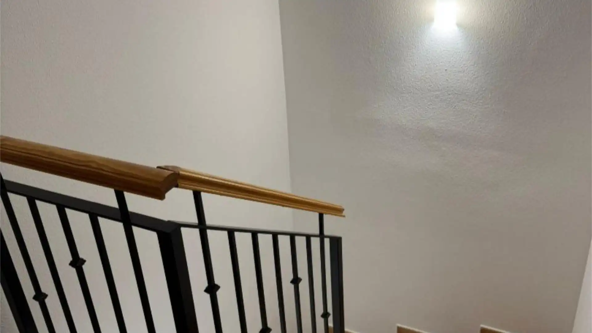 Casa adosada en  Carrer del Ressol 5 - Foto 16