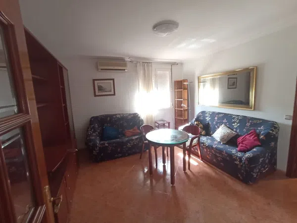 Piso en ciudad jardin, 32, El Vial - Ronda de Tejares, Córdoba - Foto 3