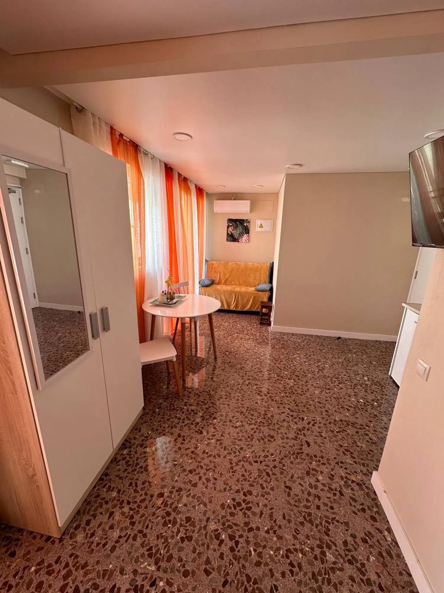 Piso en calle de Sant Llorenç, 19 - Foto 6