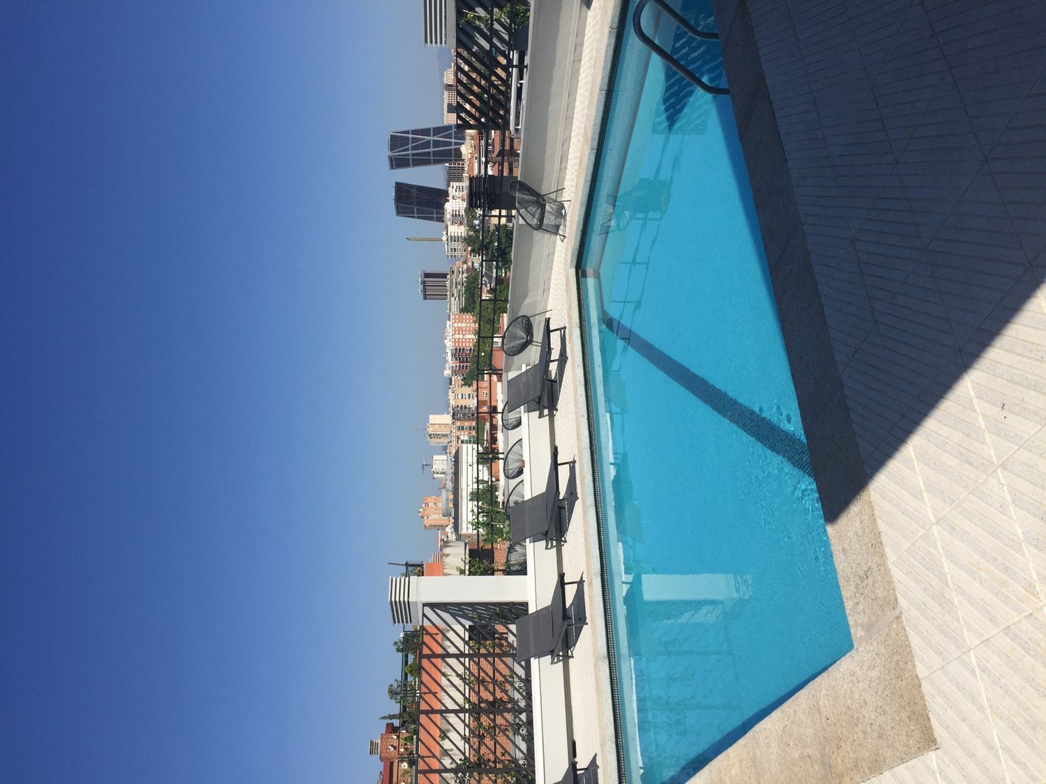 Piso en avenida de alberto de alcocer, 49 - Foto 1