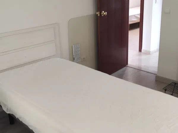 Piso en Calle Margarita Xirgu, 3, El Consul - El Romeral - Foto 7