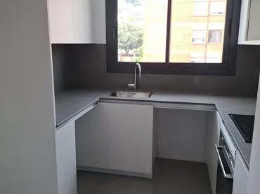 Piso en Santa Coloma de Gramenet - Foto 3