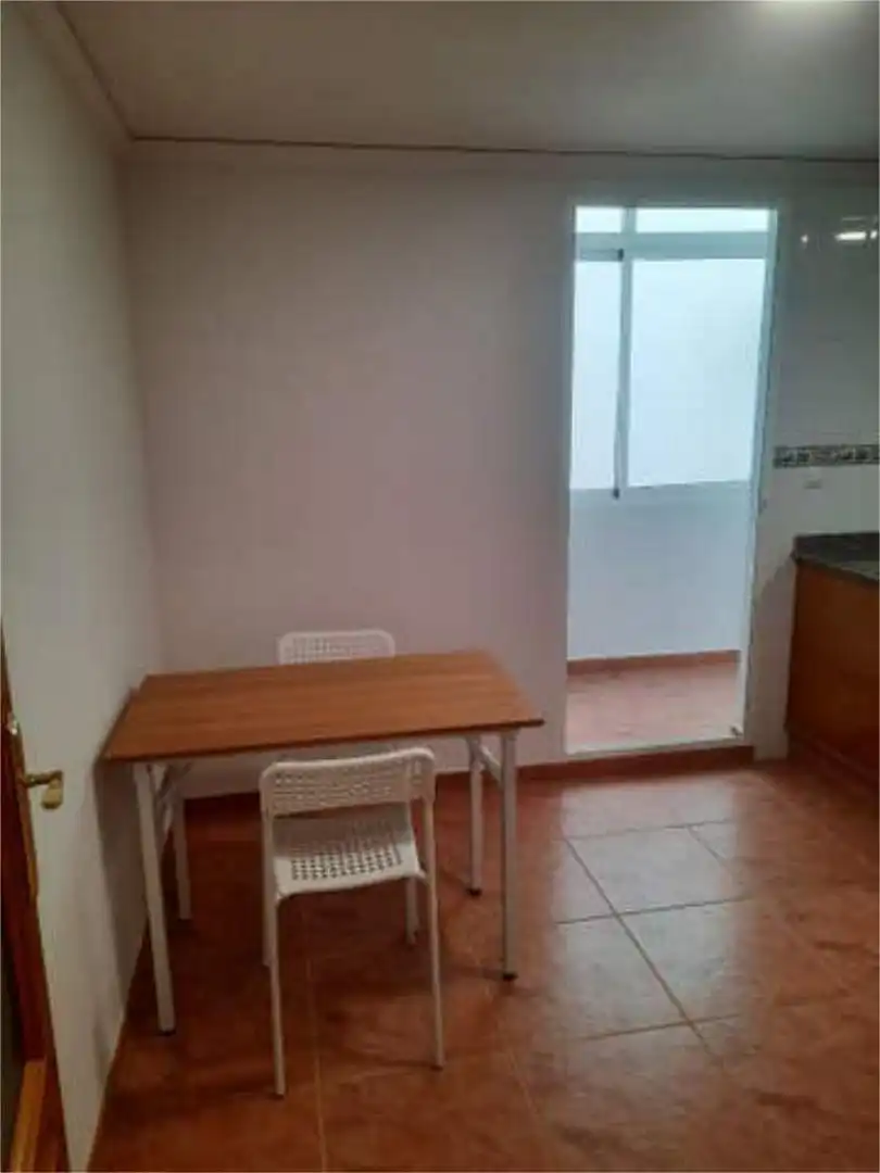Piso en Consum de la Avenida - Foto 7