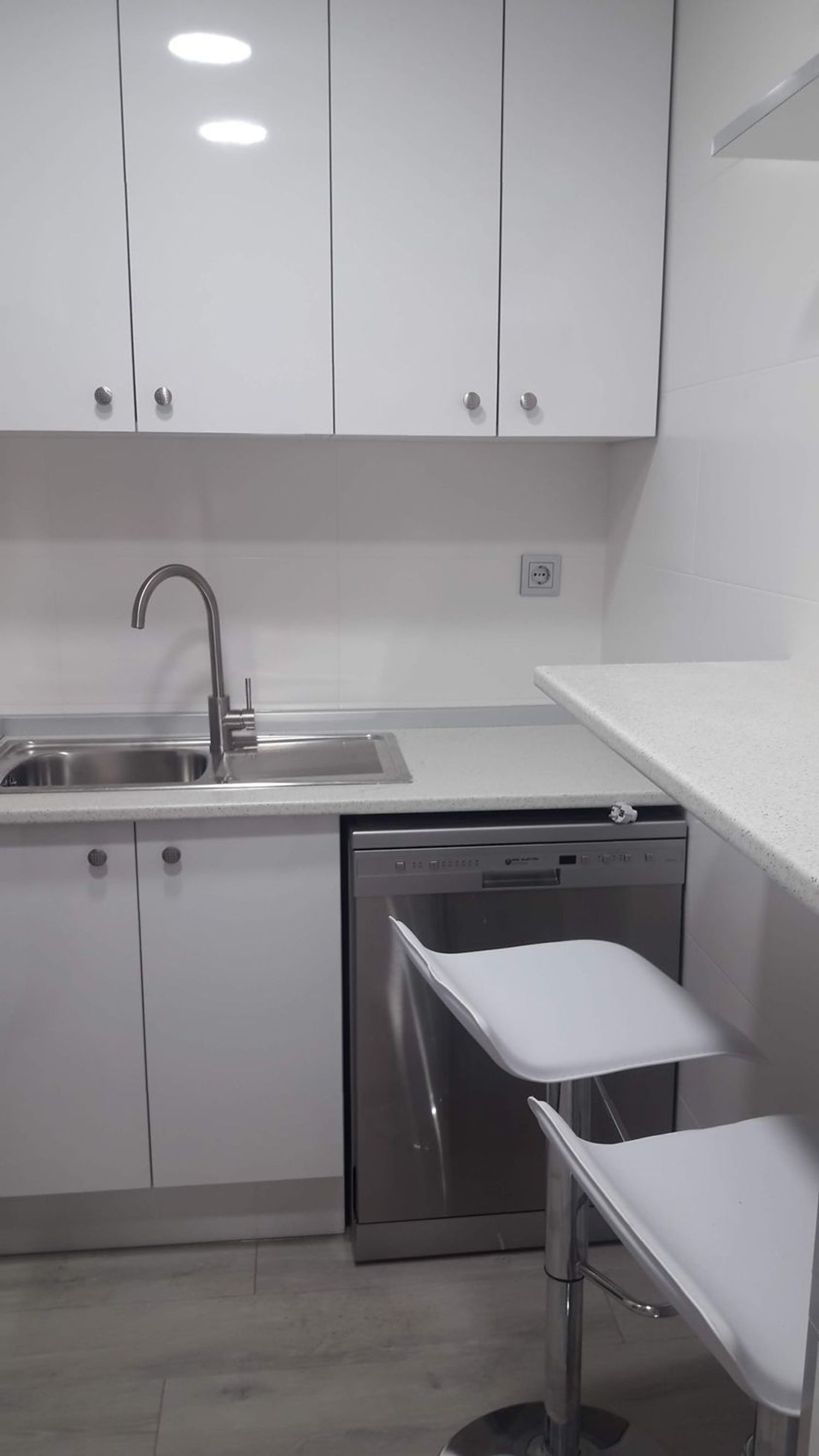 Estudio en Calle Rosario Santiago zaraiche, 1, Zona Juan Carlos I - Avenida de Europa - Foto 3