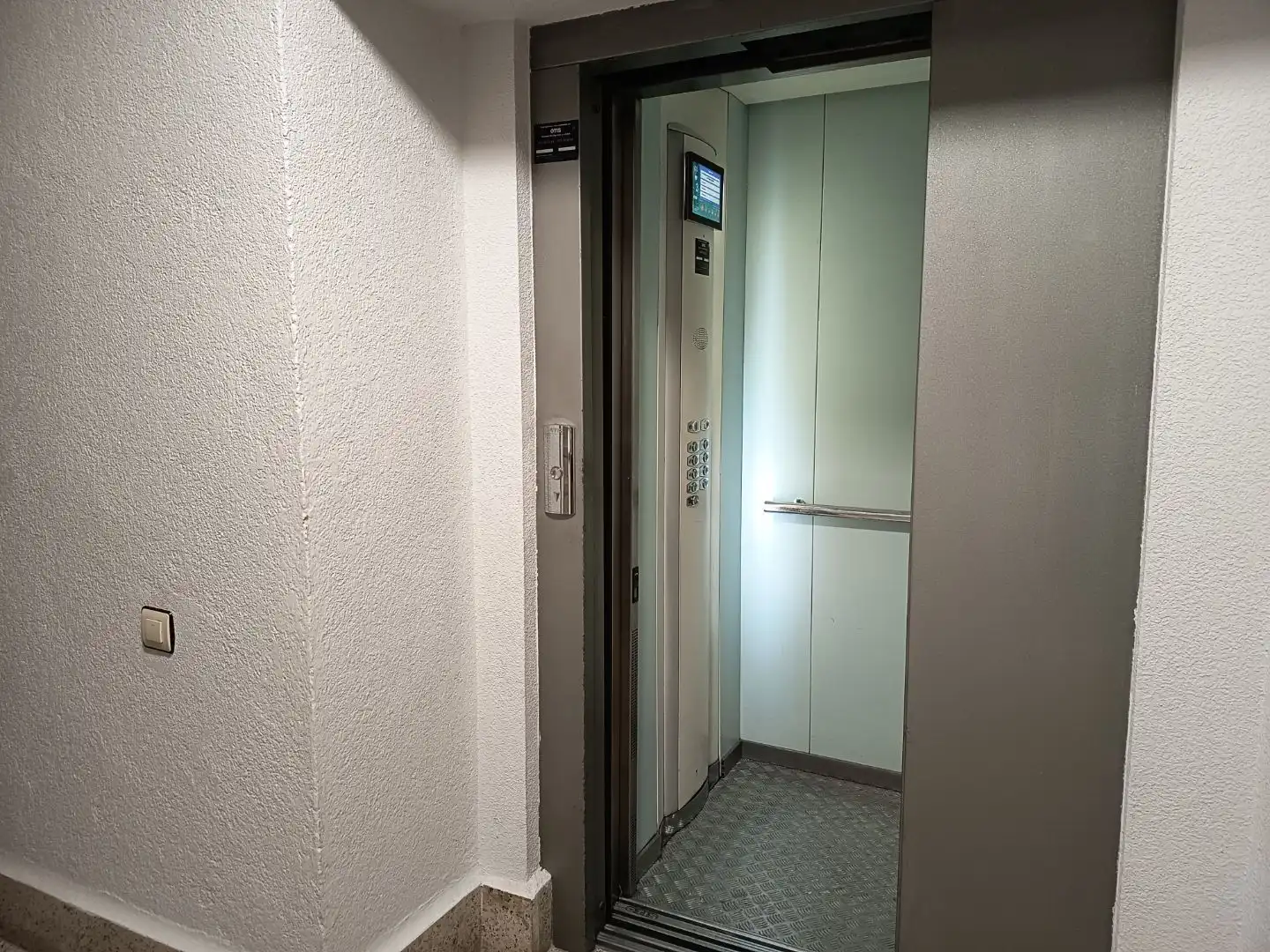 Piso en  Avenida de Alfonso VI 12 - Foto 6