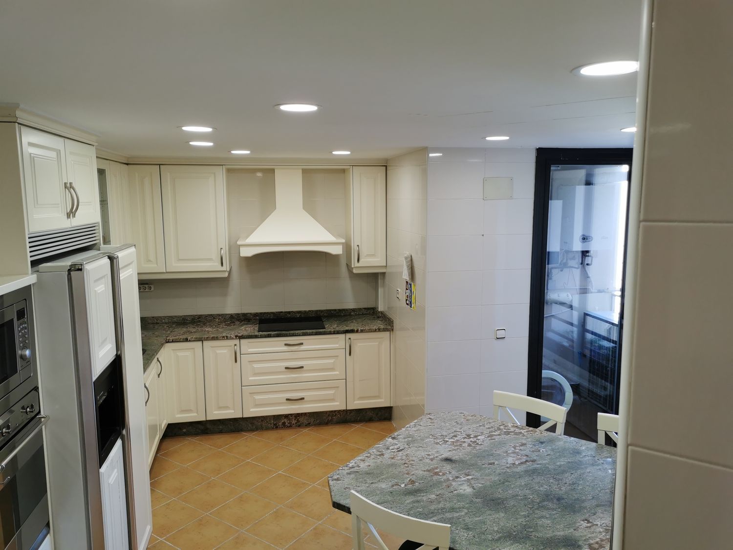 Piso en calle del Monasterio de Sobrado, 14 - Foto 6