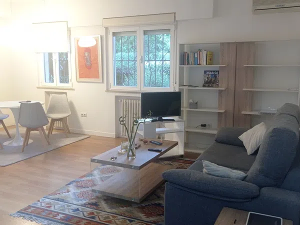 Piso en calle Rodríguez Marín, 52 - Foto 1