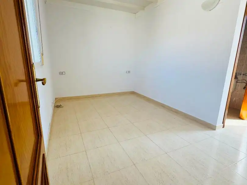 Chalet en  Calle Isla Cristina 6 - Foto 8