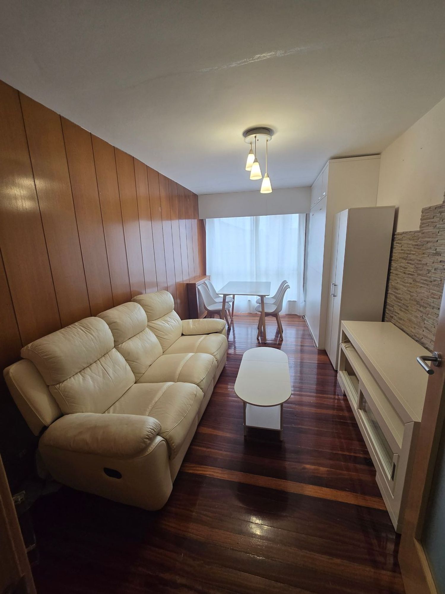 Piso en calle de Ramón Cabanillas, 14