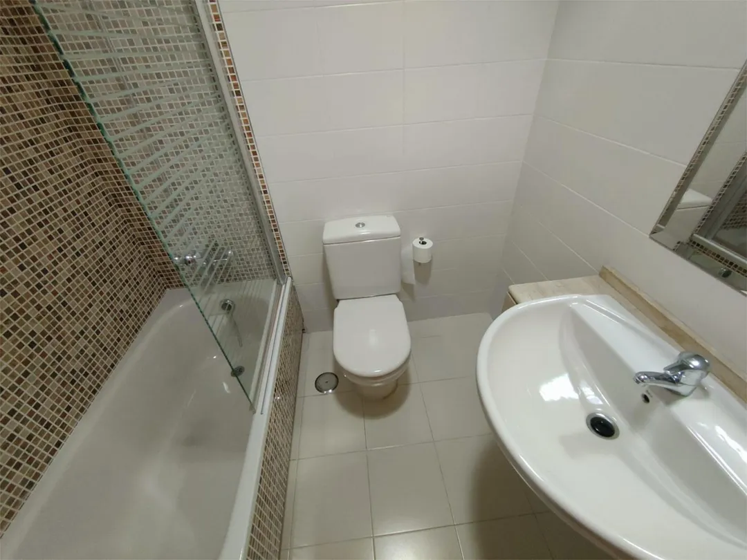 Piso en  Carrer Diego Fuentes Serrano 44 - Foto 21