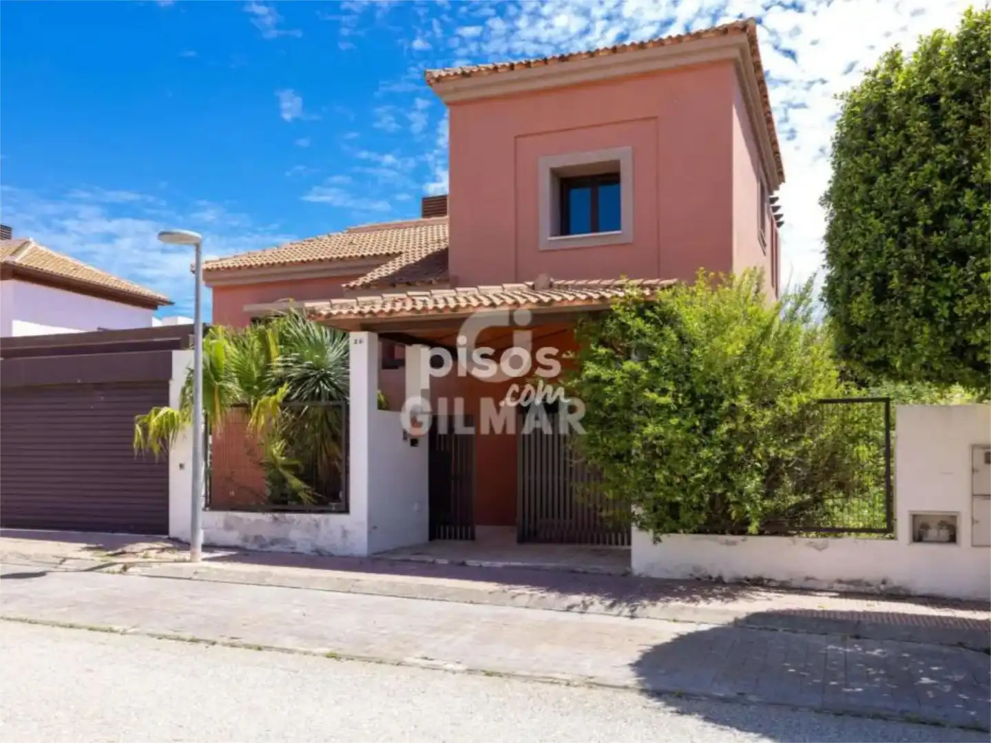 Chalet en  Calle Diego Borrego 23 - Foto 2