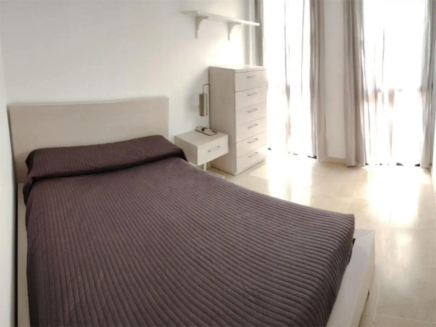 Piso en  Calle Joaquín Sama Naharro 2 - Foto 10