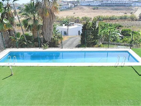 Chalet pareado en calle del Estanque, 1 - Foto 2