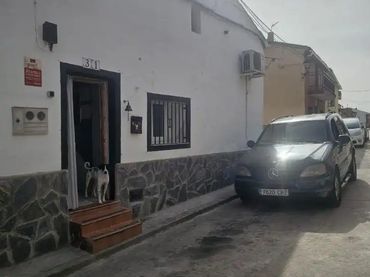 Casa adosada en  Calle Estación 3 - Foto 1