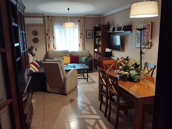 Piso en Avenida de los Almogávares, 28 - Foto 5