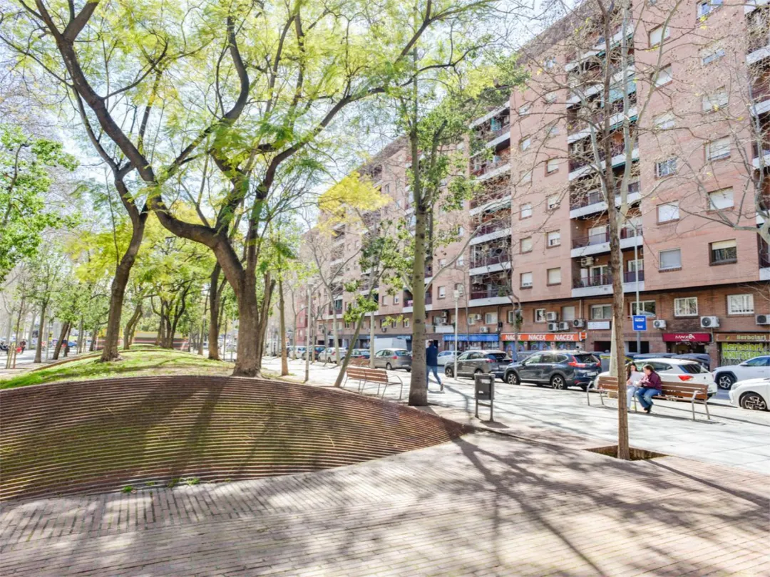 Piso en  Rambla de Prim 143