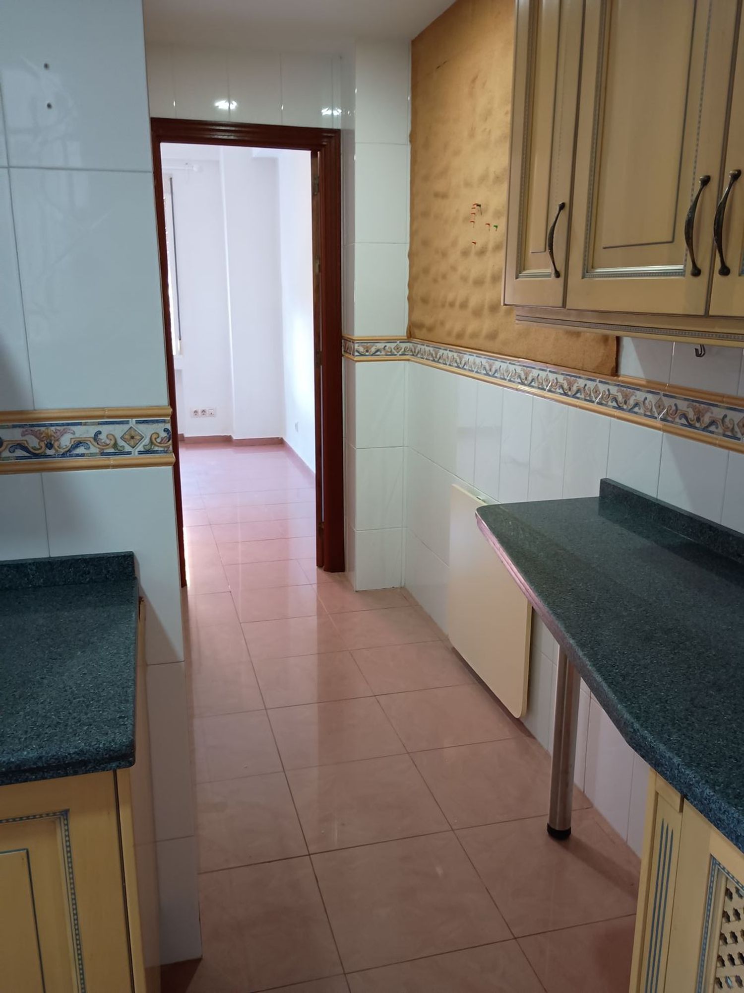 Piso en Calle Tarfia, 6, Reina Mercedes - Heliópolis - Foto 4