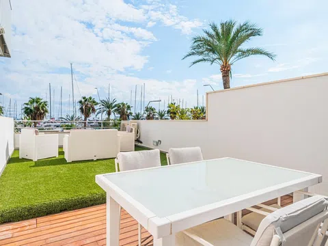 Piso en avenida de Gabriel Roca, 27