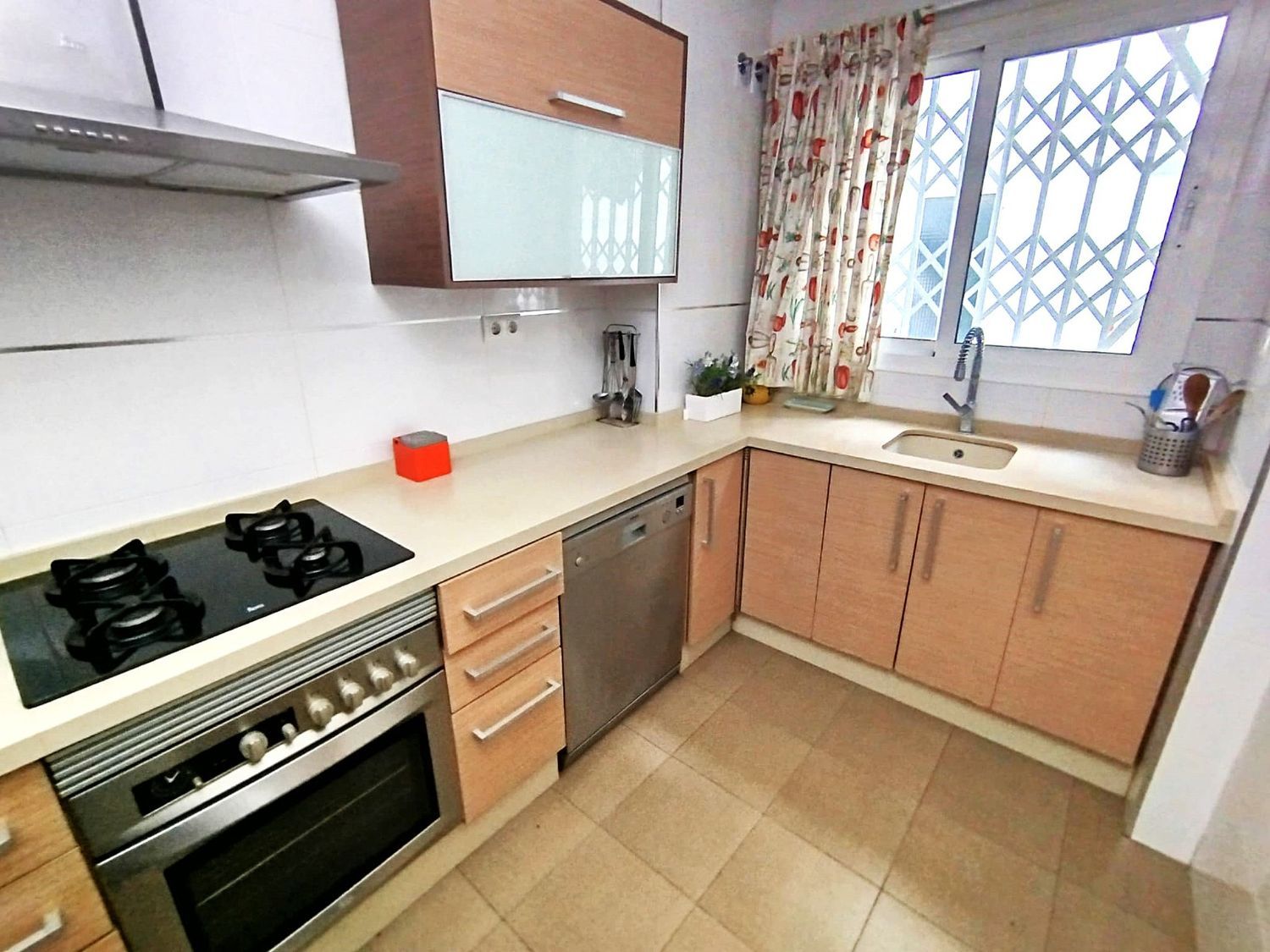 Piso en Barrio La Raiosa - Foto 12