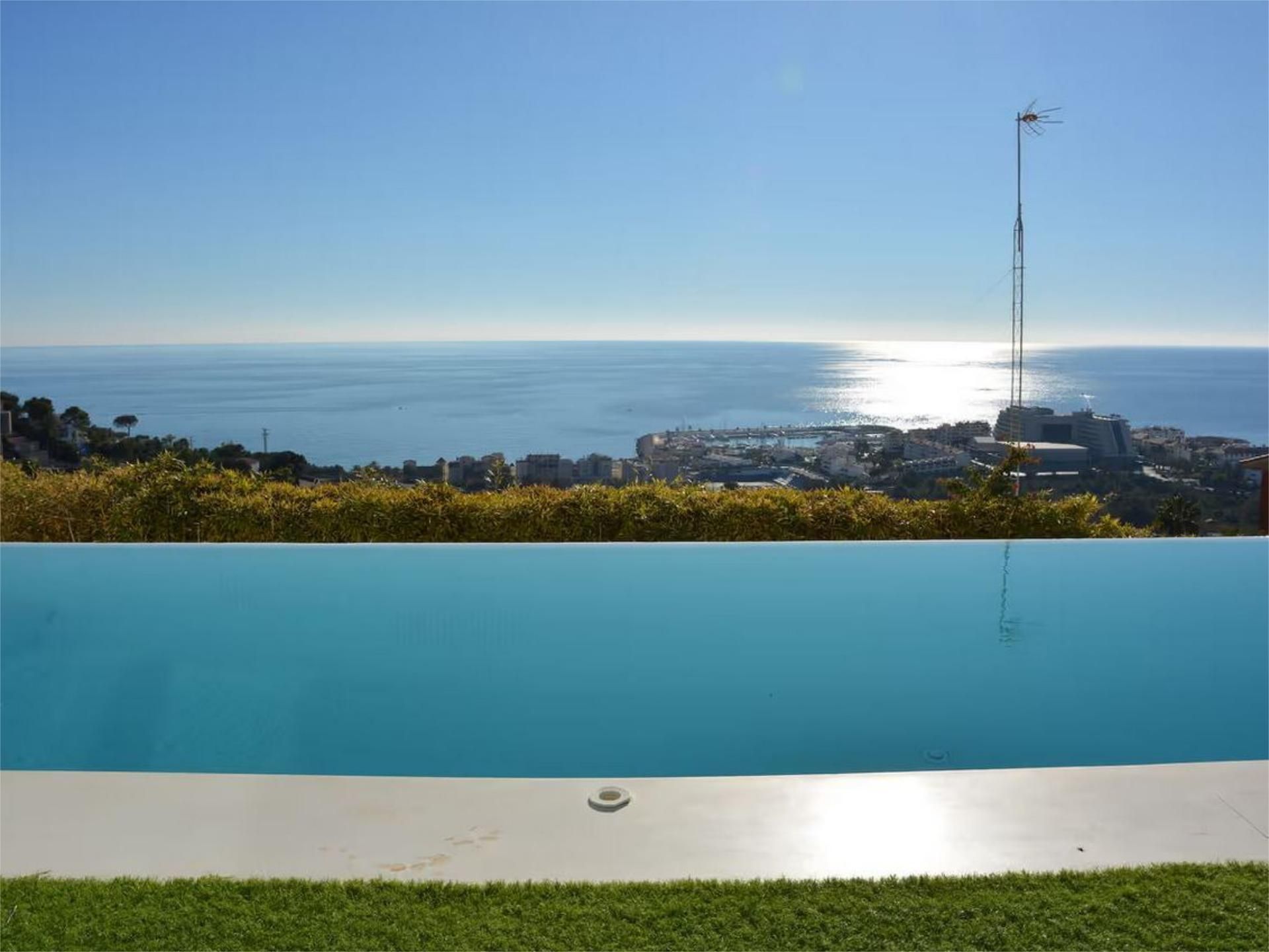 Casa adosada en  Carrer Malvasia 46 - Foto 2