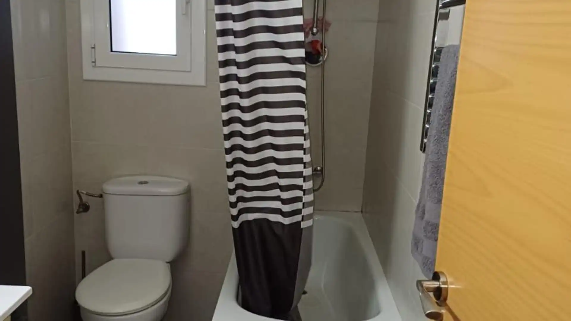 Piso en  Carrer de Lleó Fontova 16 - Foto 4