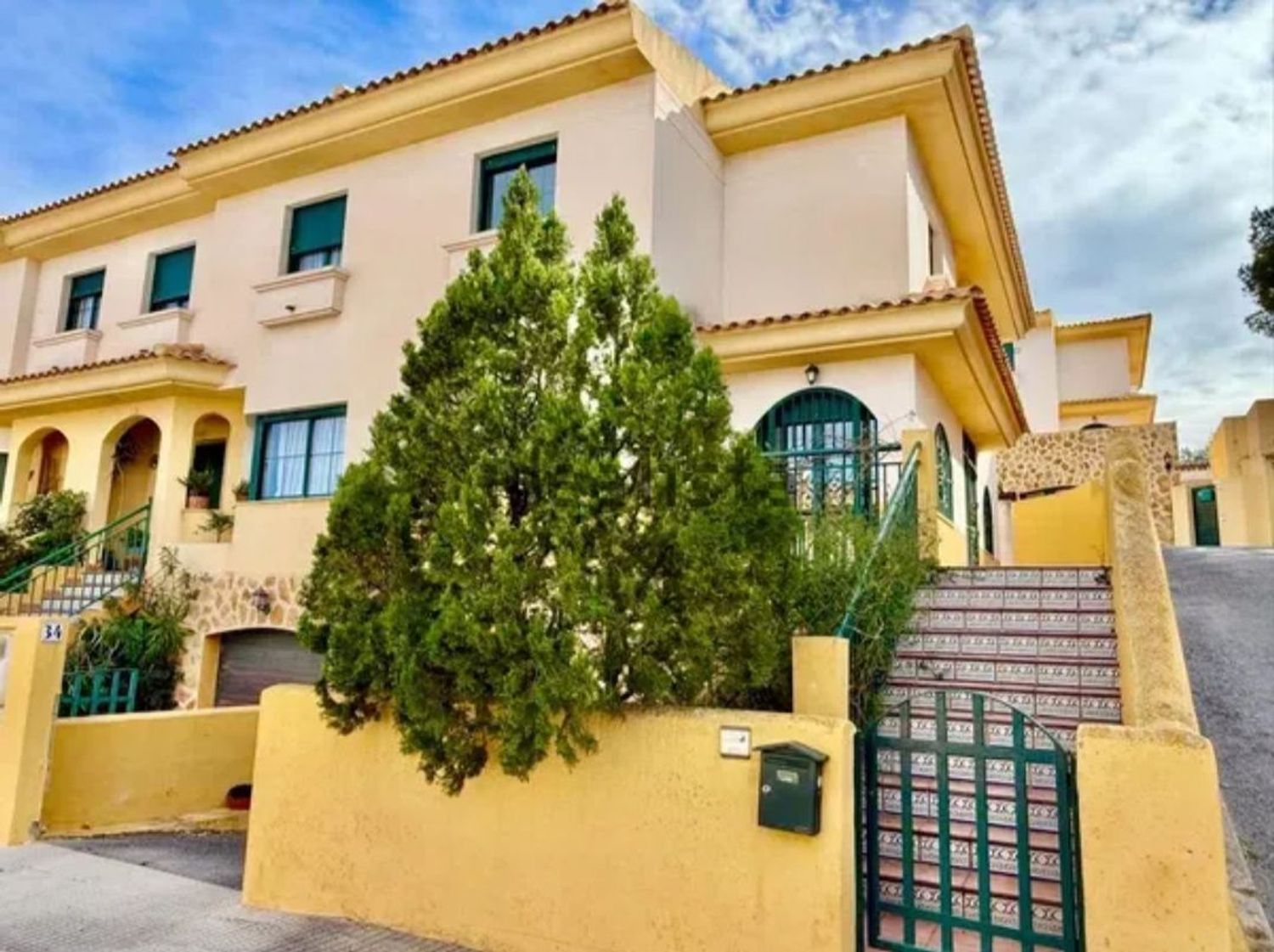 Chalet pareado en calle Mudjair, 34 - Foto 2