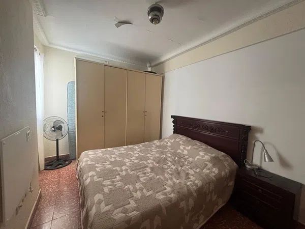 Piso en Calle Plus Ultra, 9, En Corts - Foto 3