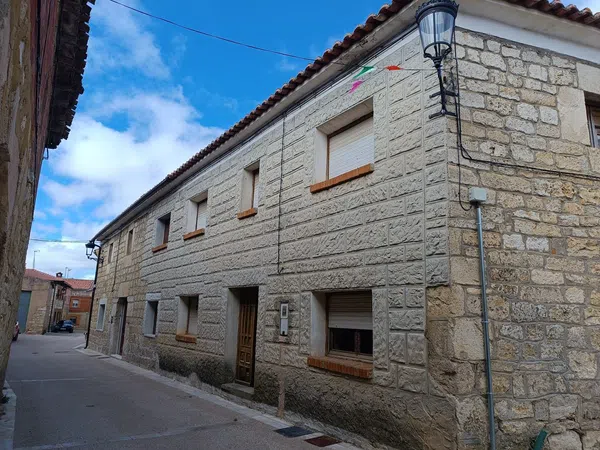 Casa de pueblo en Calle Santa Marina, 11 D - Foto 2