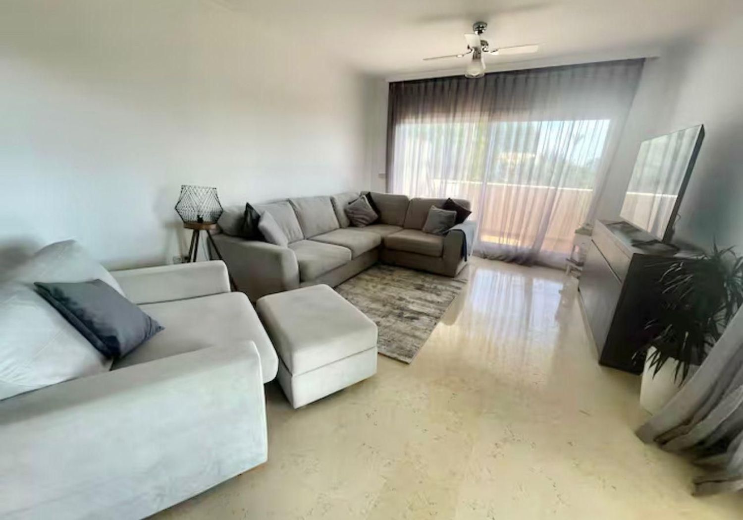 Piso en calle Hiedra, 19 - Foto 2