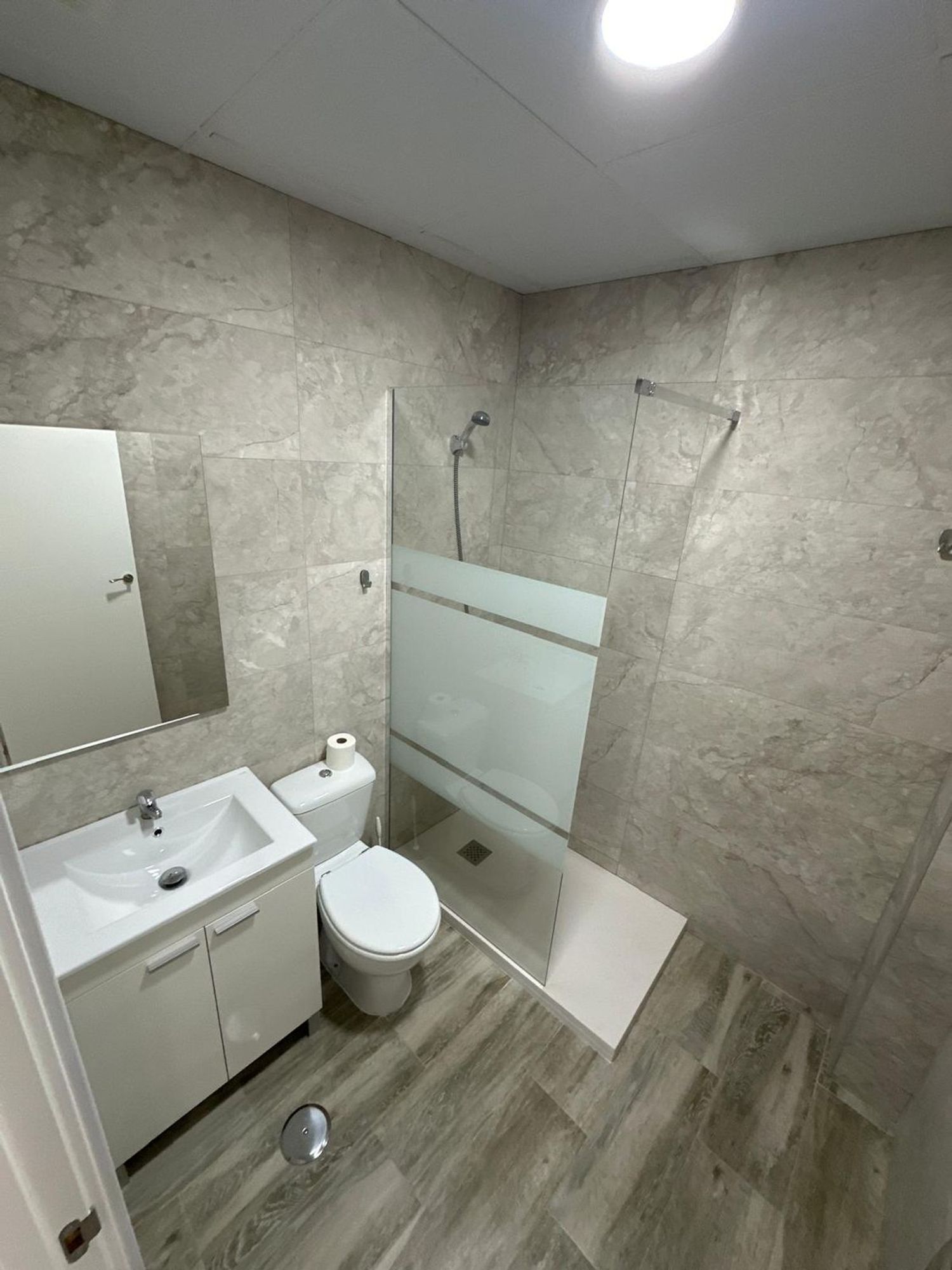 Estudio en calle Malasaña, 57 - Foto 2