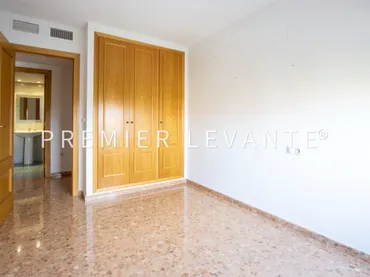 Piso en  Calle JOSE GARCIA SELLES - Foto 17
