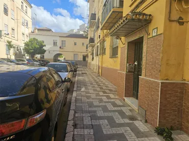Piso en  Calle Teniente Salvio Ravassa 1 - Foto 10