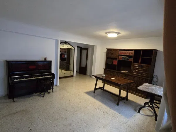 Piso en calle Velarde, 1 - Foto 1