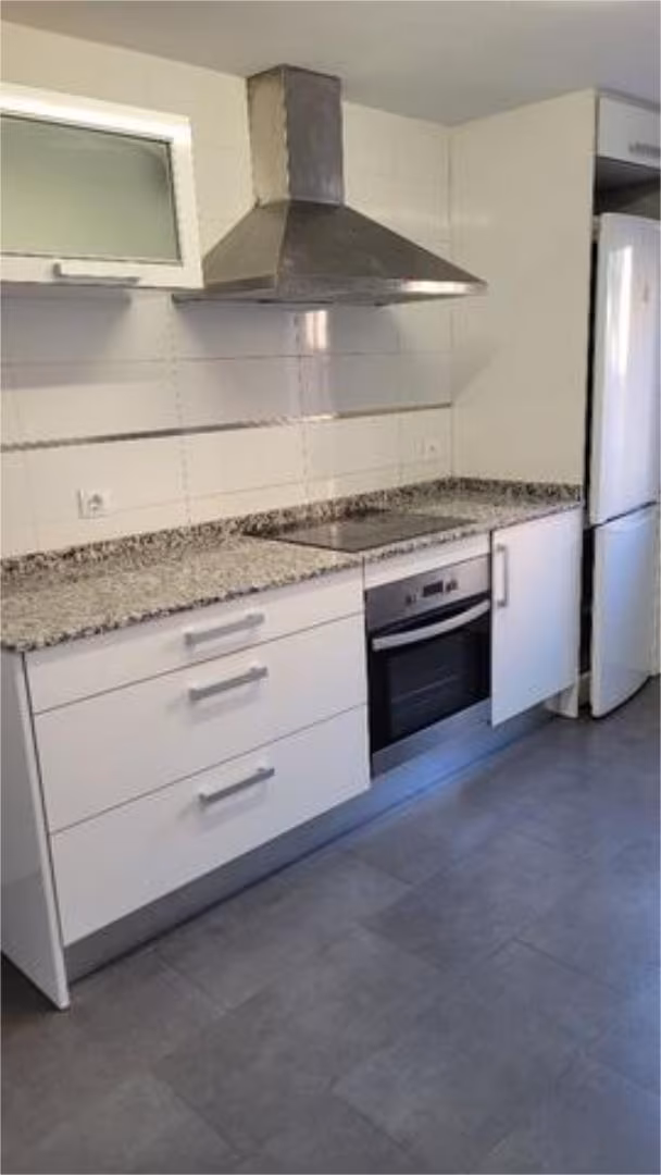 Piso en Real Con Avendida España - Foto 6