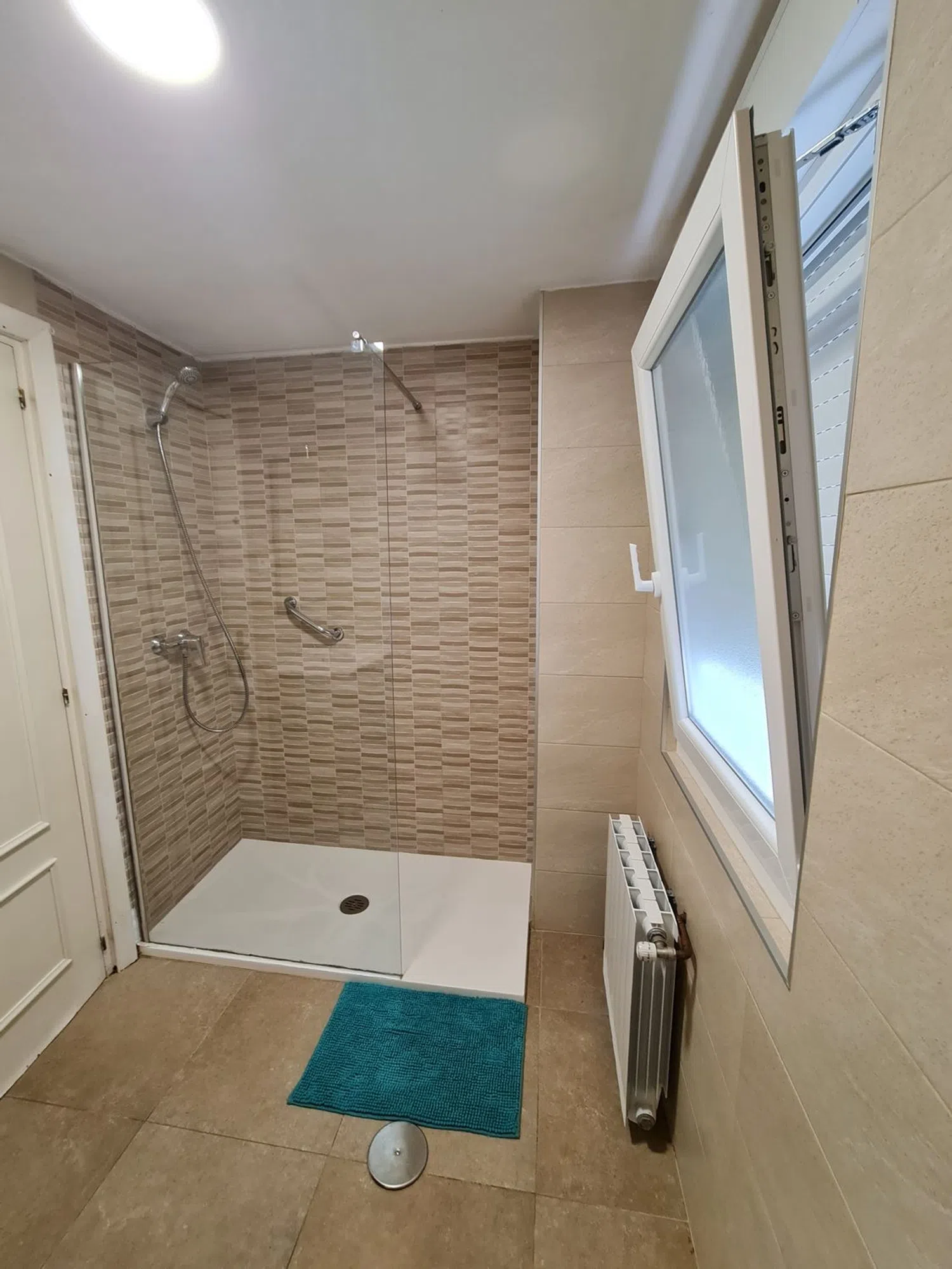 Piso en calle Floranes, 10 b - Foto 2