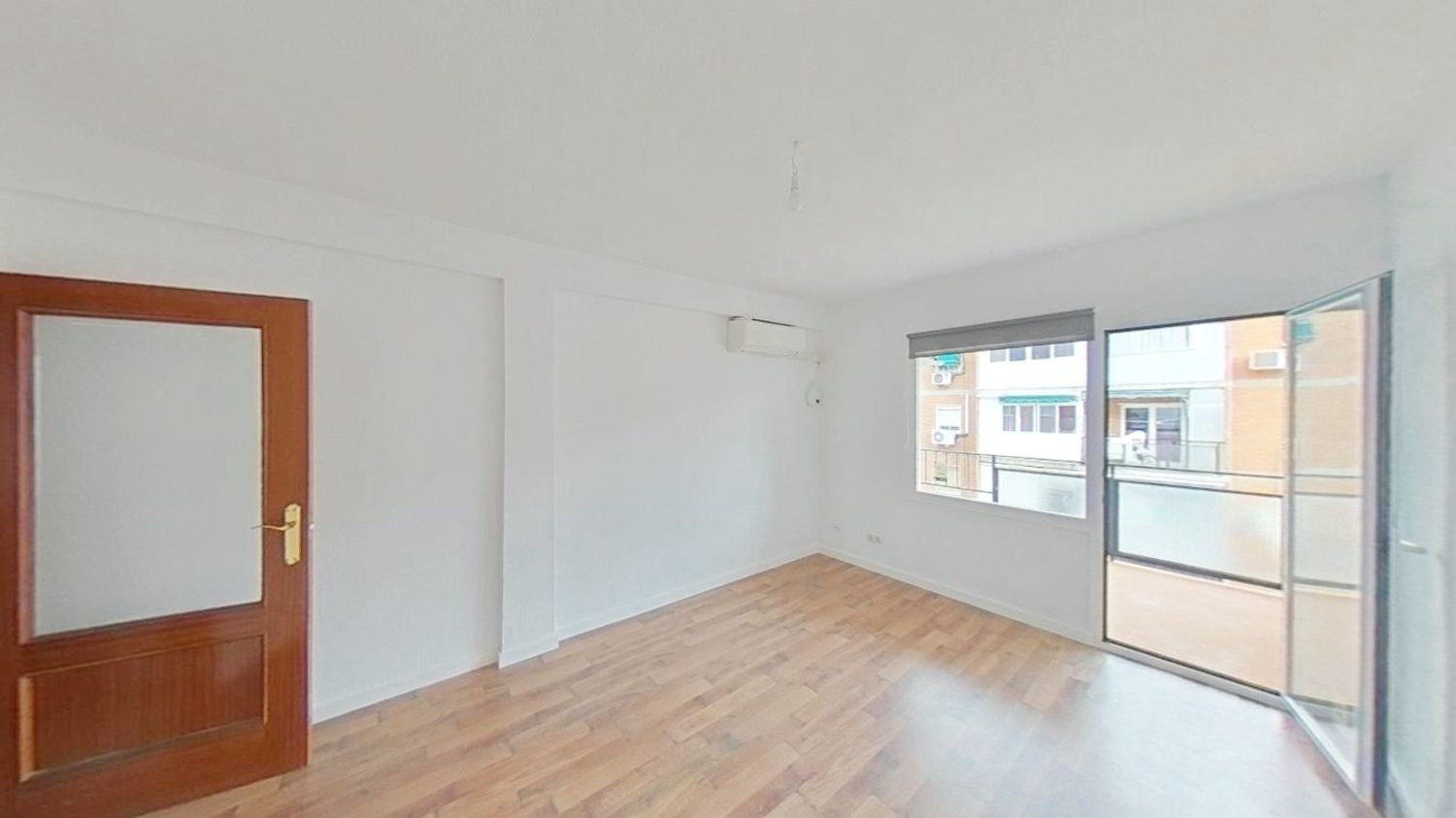 Piso en Reyes Católicos - Foto 10