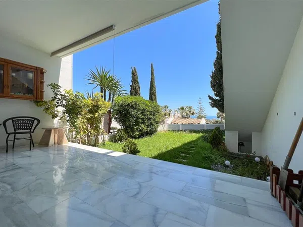 Chalet adosado en Calle Cipreses, 20, Sitio de Calahonda, Sitio de Calahonda - Foto 1