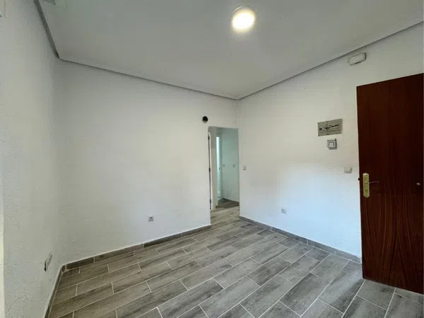 Piso en Calle de Ramón Luján, Almendrales - Foto 1