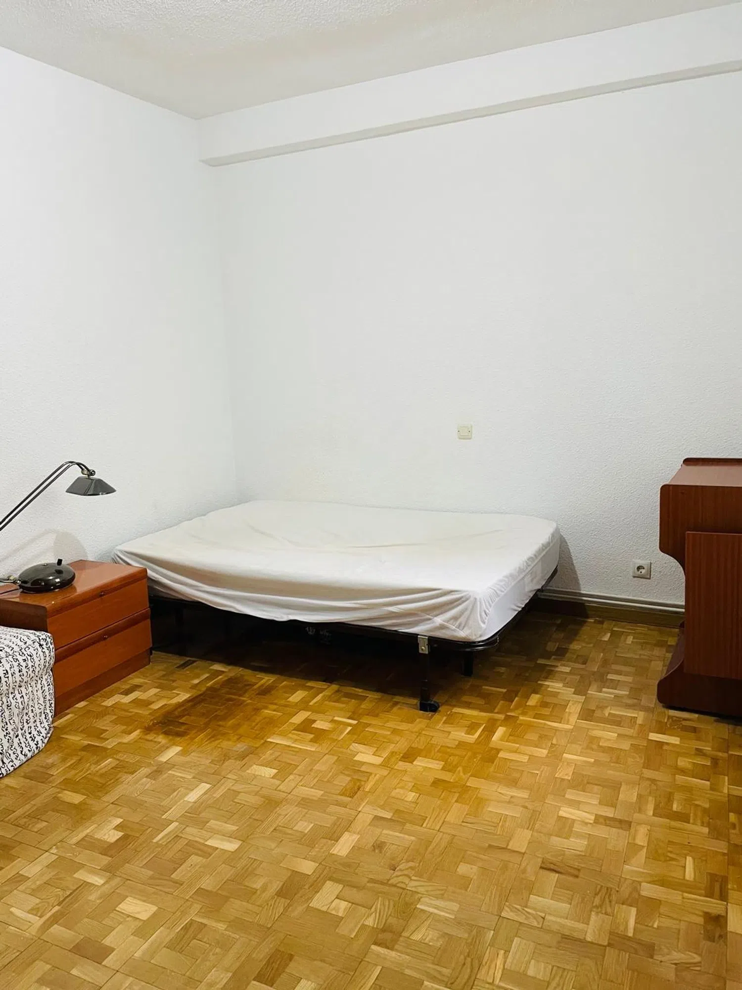 Piso en calle de los Artistas, 24 - Foto 2