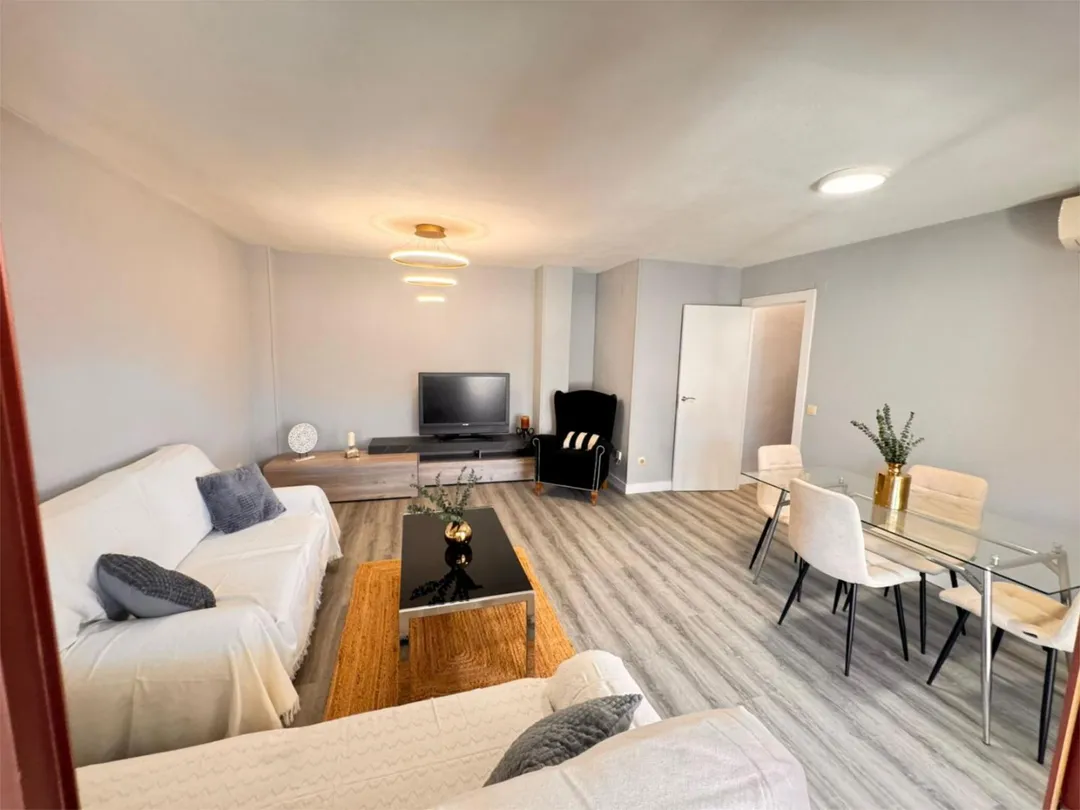 Piso en  Avenida Pintor Baeza 7-5 - Foto 15