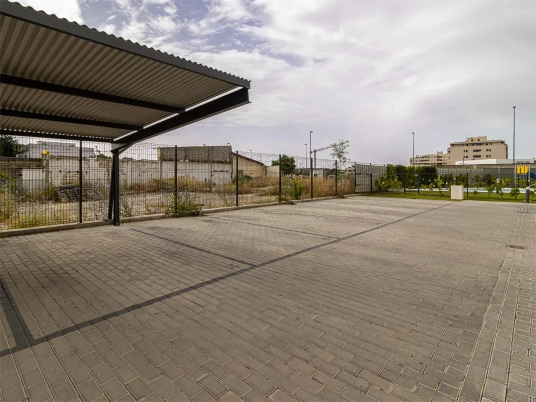 Piso en  Avenida Rey Juan Carlos I Local - Foto 5