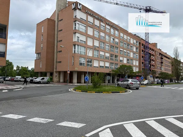Piso en Avenida Pamplona - Foto 18